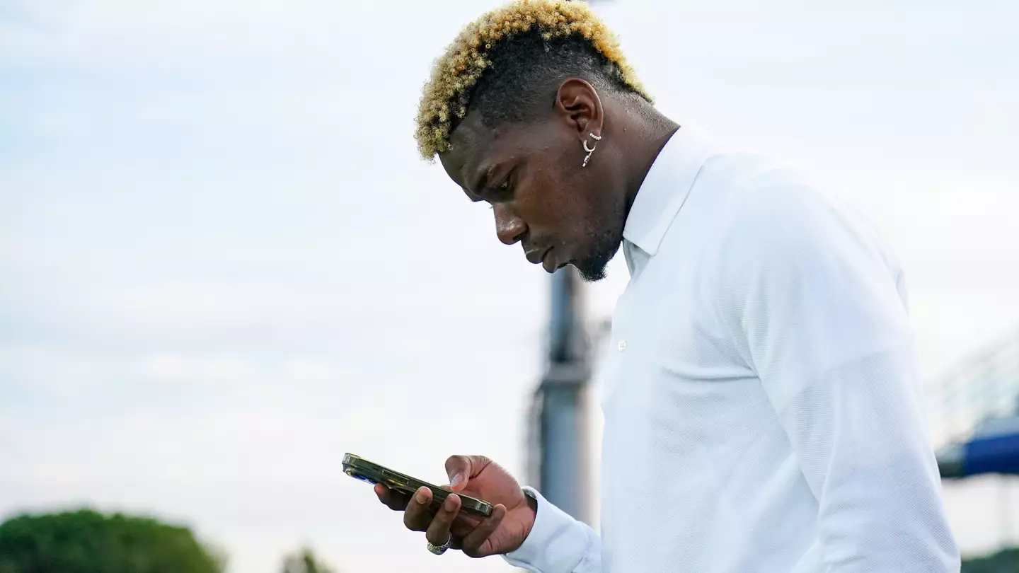 Paul Pogba sends fans into meltdown as he posts four-word message ahead of his football return