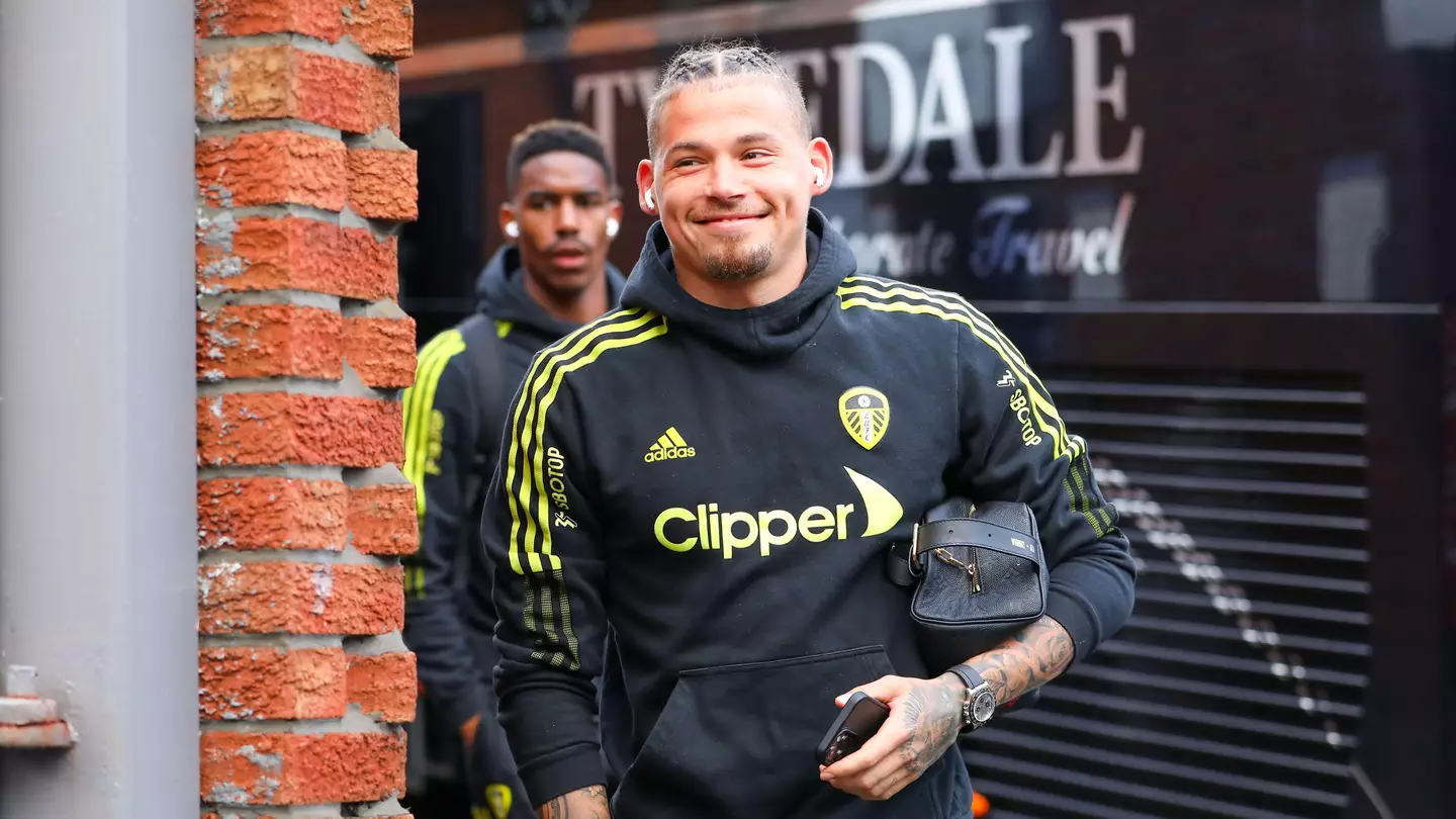 Kalvin Phillips arriving with Leeds United.
