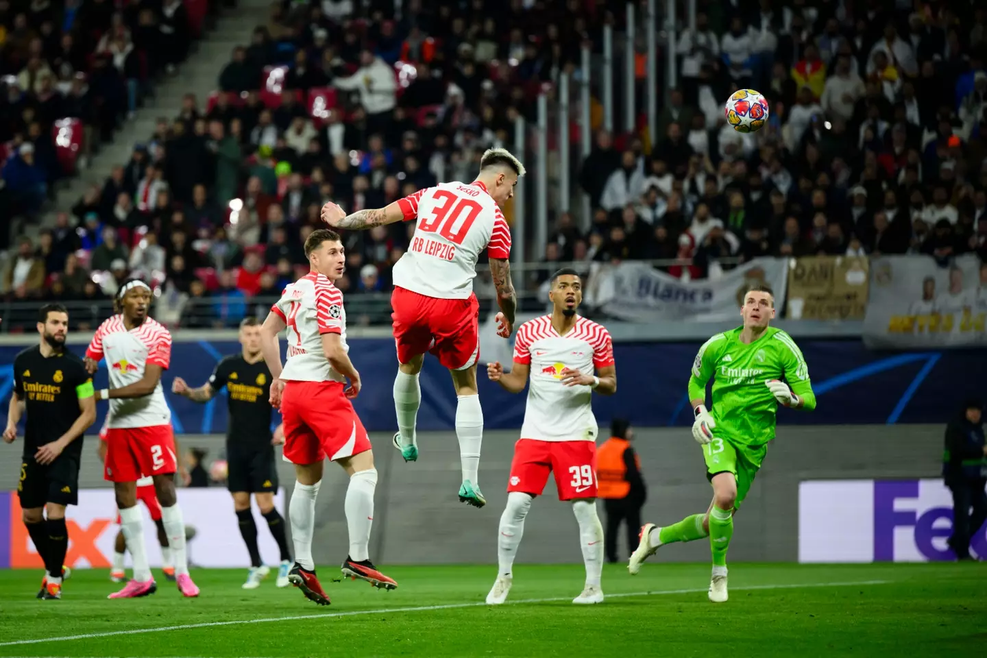 Sesko's early 'goal' was ruled out after a VAR check (
