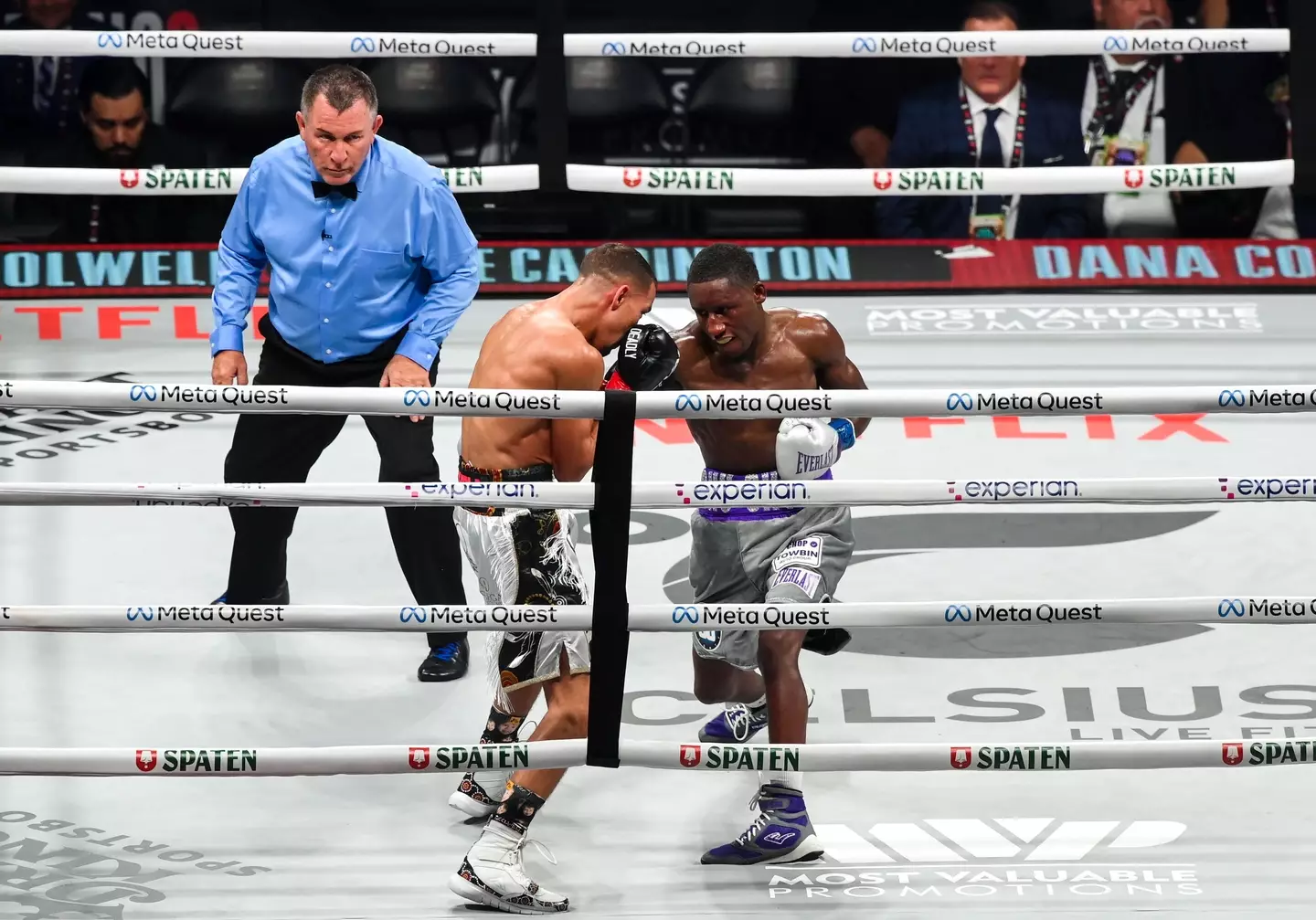 Bruce Carrington and Dana Coolwell during their bout on the Jake Paul vs. Mike Tyson undercard. Image: Getty