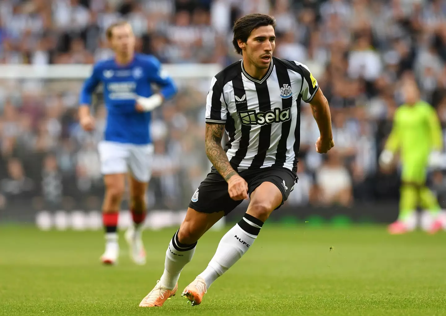 Sandro Tonali in action for Newcastle United. Image: Getty