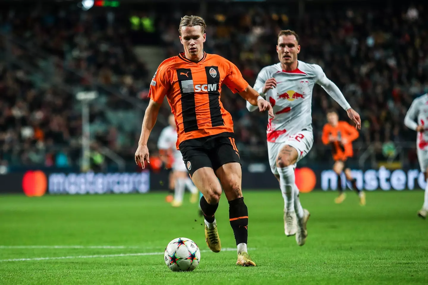 Mudryk has been strongly linked with Arsenal (Image: Alamy)