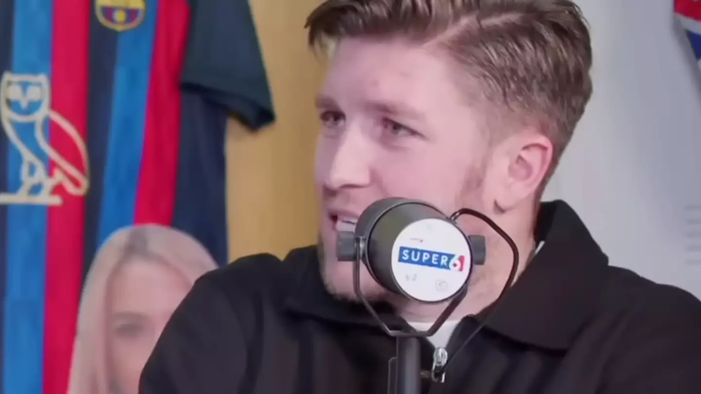 Josh Windass facing awkward conversation with new Wrexham teammate after brutal comments resurface