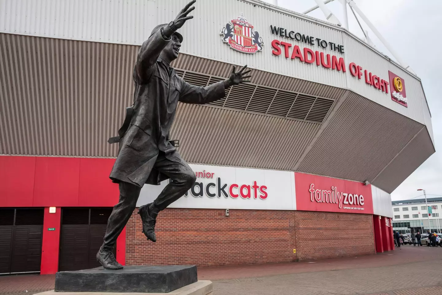 The statue shows Stokoe celebrating Sunderland's 1973 FA Cup triumph (Image: PA)