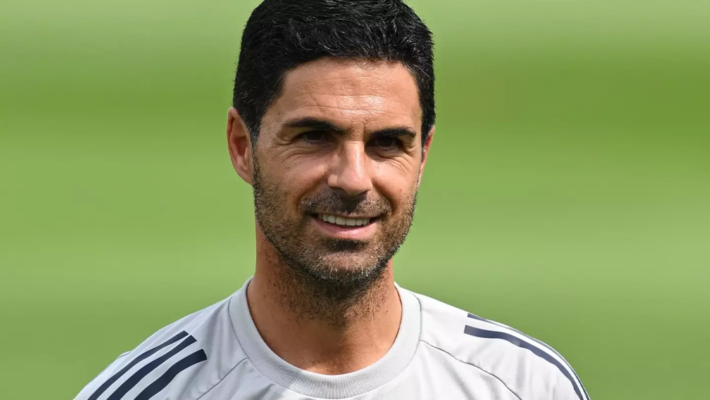 Arsenal transfer target spotted in airport ahead of completing move as Mikel Arteta gets huge boost