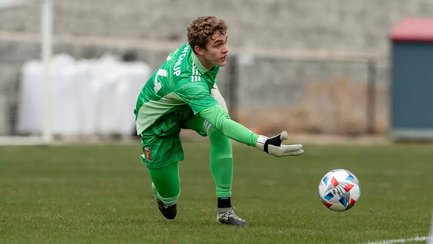 Dewsnup was rated one of the best young goalkeepers in the country. Image credit: Twitter/@LandonSouthwick