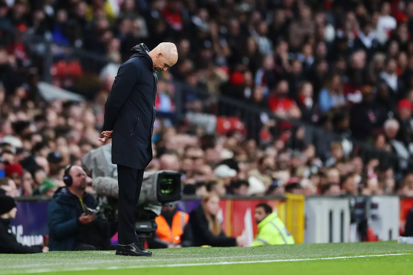 Erik ten Hag cuts a frustrated figure on the touchline. Image: Getty 