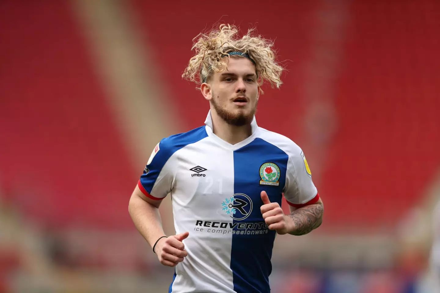 Elliott wore his collar up while playing for Blackburn (Image: Getty)