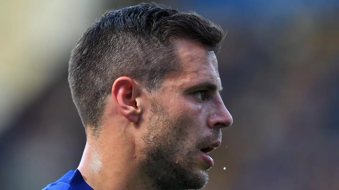 Barcelona Awaiting Final Decision From Chelsea's Cesar Azpilicueta