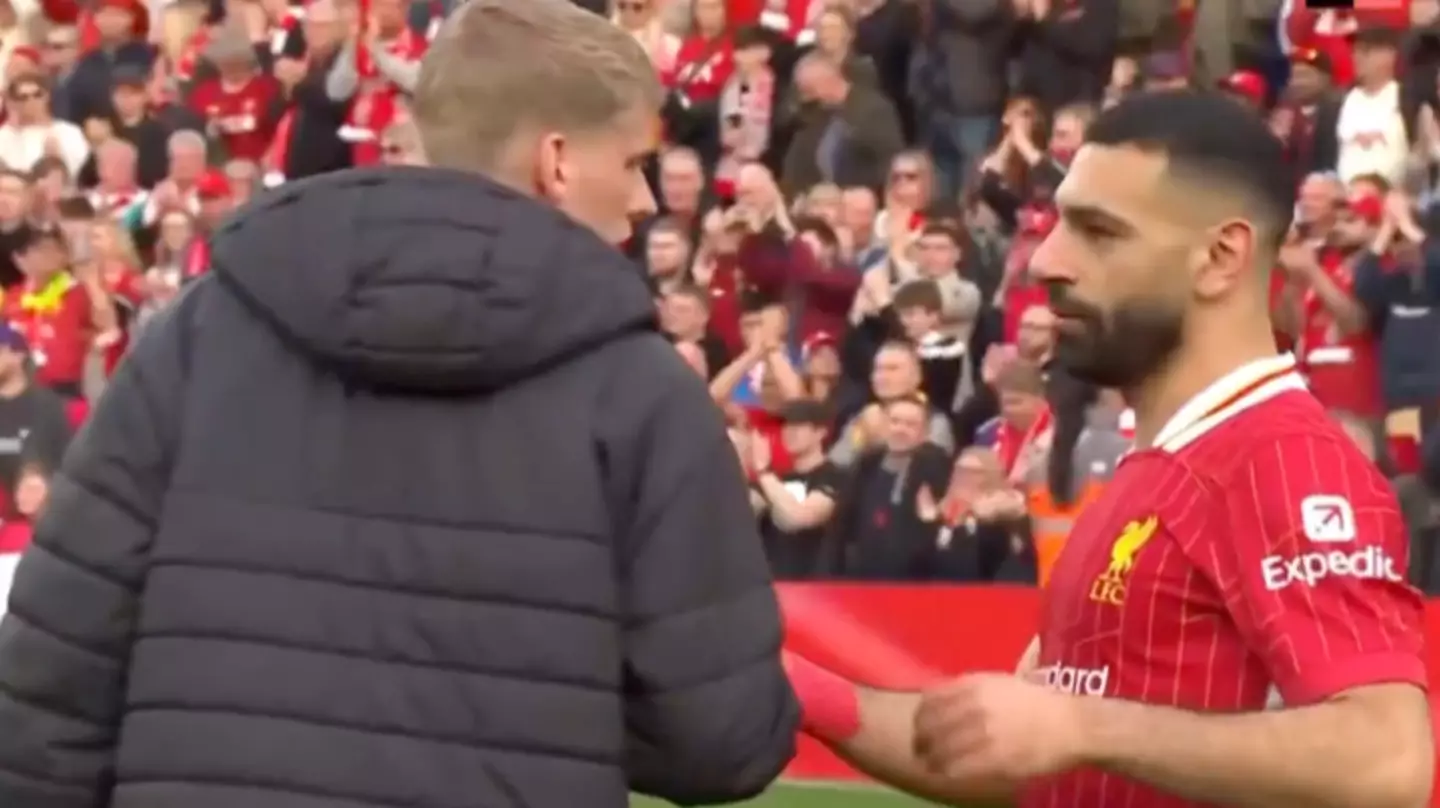 Fans praise Mo Salah after moment with Southampton star Albert Gronbaek at full time instantly goes viral