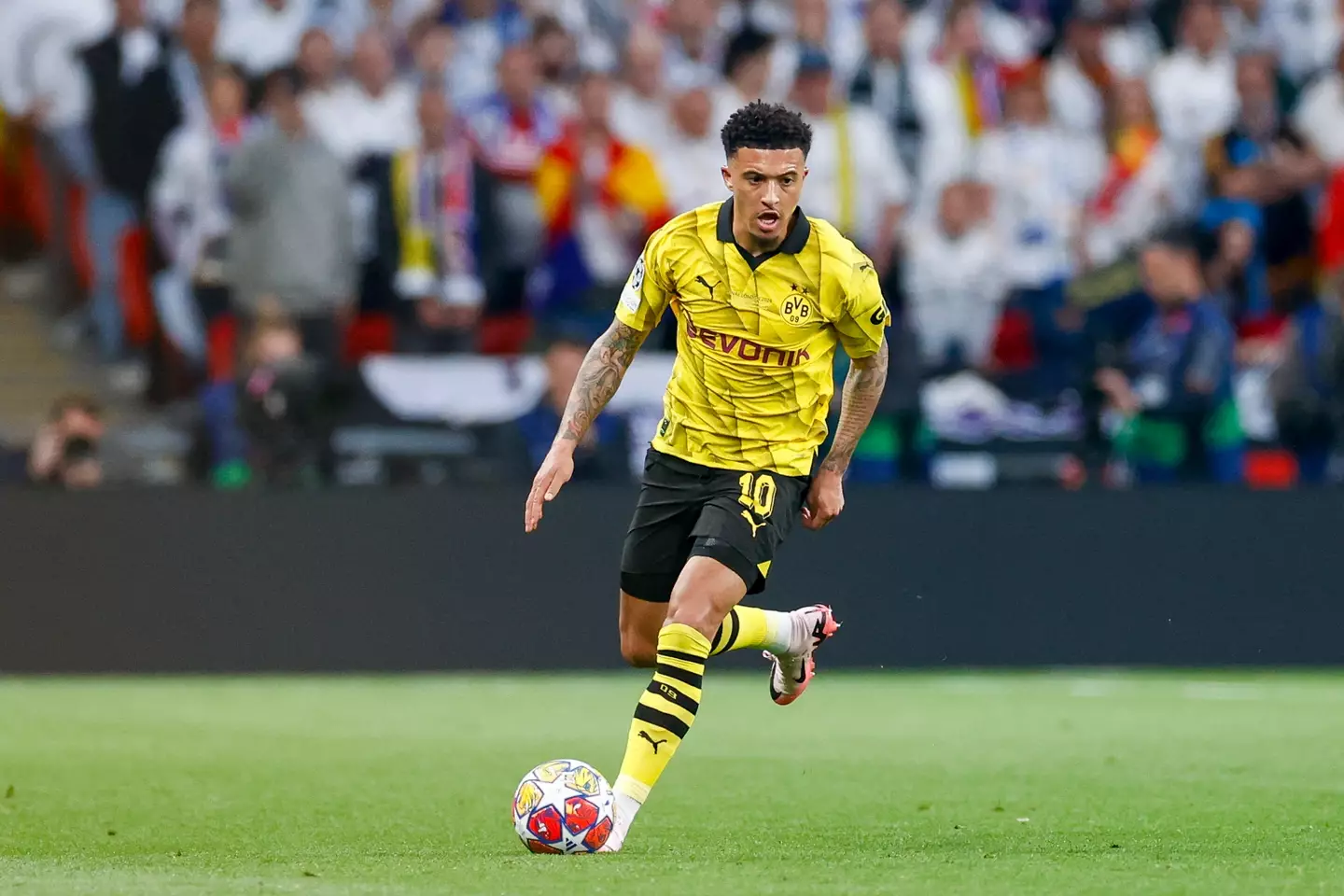 Jadon Sancho in action for Borussia Dortmund in the Champions League final. Image: Getty