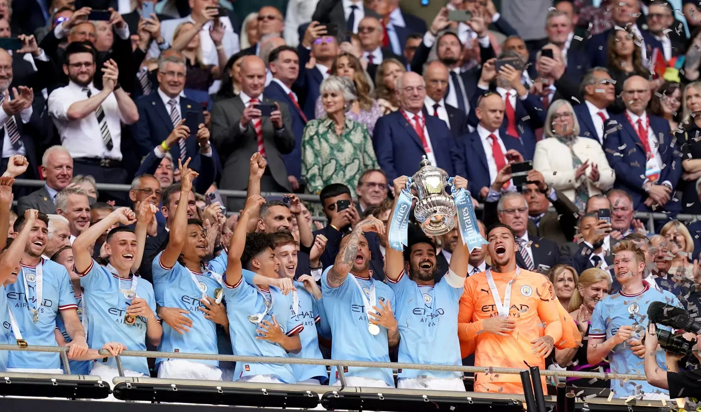 Manchester City lift the FA Cup