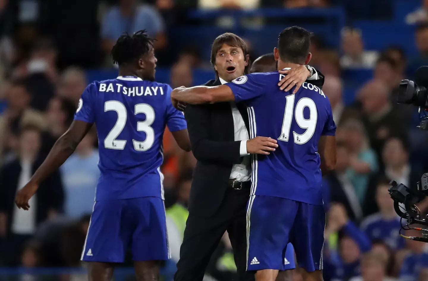 Michy Batshuayi, Diego Costa and Antonio Conte. (Alamy)