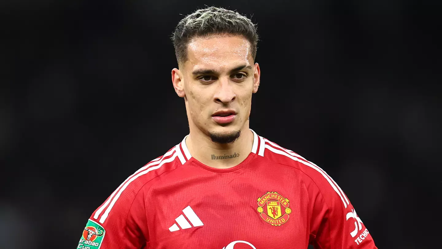 Antony sends 14-word message after Man Utd transfer saga takes new twist