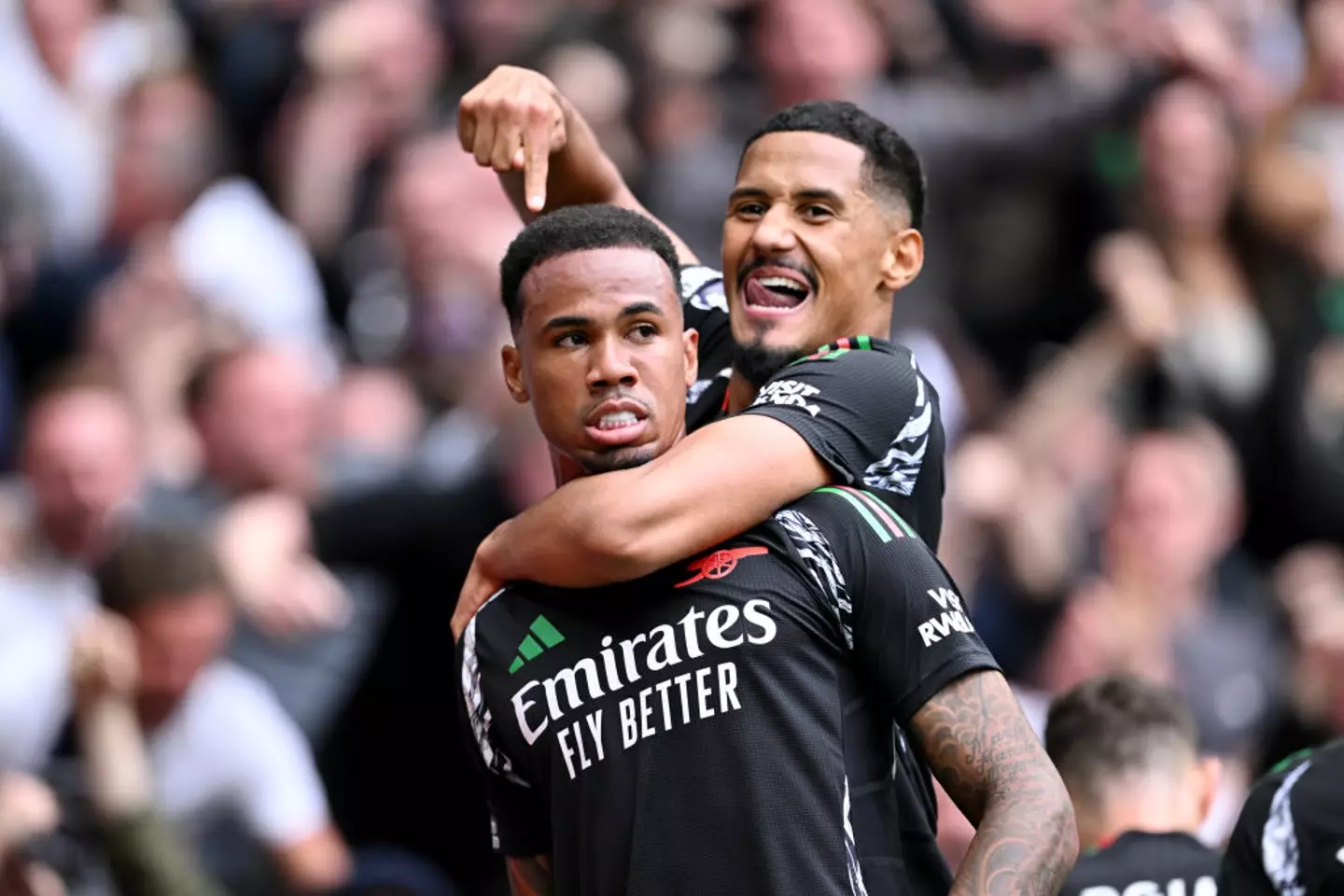 William Saliba and Gabriel will only go down in history with silverware, according to Gary Neville. (Image: Getty)