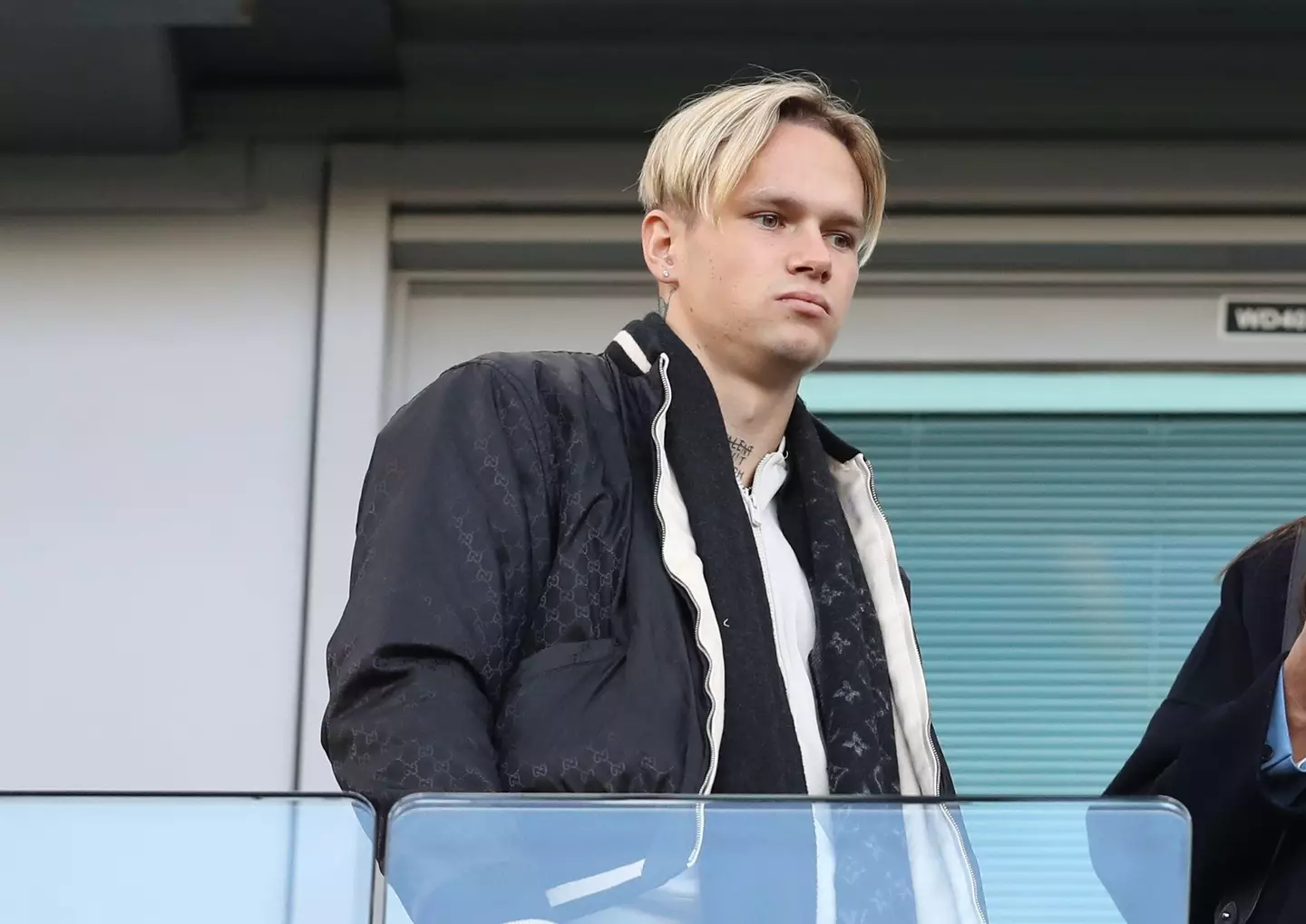 Mudryk in the crowd during Chelsea's 1-0 win over Crystal Palace. (Image