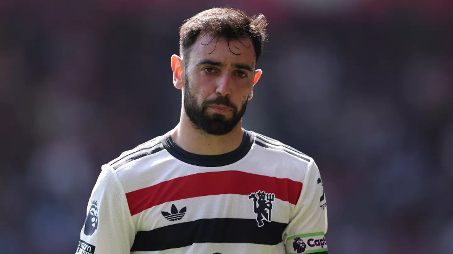 Fabrizio Romano drops update on Bruno Fernandes' future as club 'open talks' to sign Man Utd captain in stunning summer deal