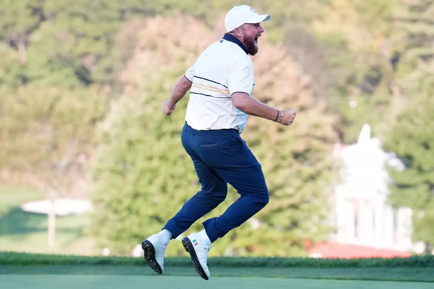 Shane Lowry celebrates his putt. Image: Mike Stobe / Stringer via Getty