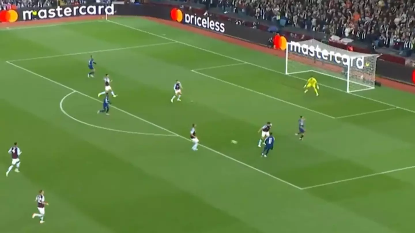 Man Utd fans say the same thing after watching Aston Villa vs PSG in the Champions League
