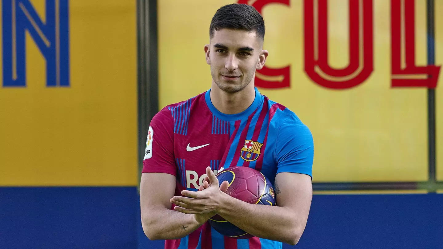 Barcelona will be unable to register Ferran Torres unless they reduce their wage bill (Image: Alamy)