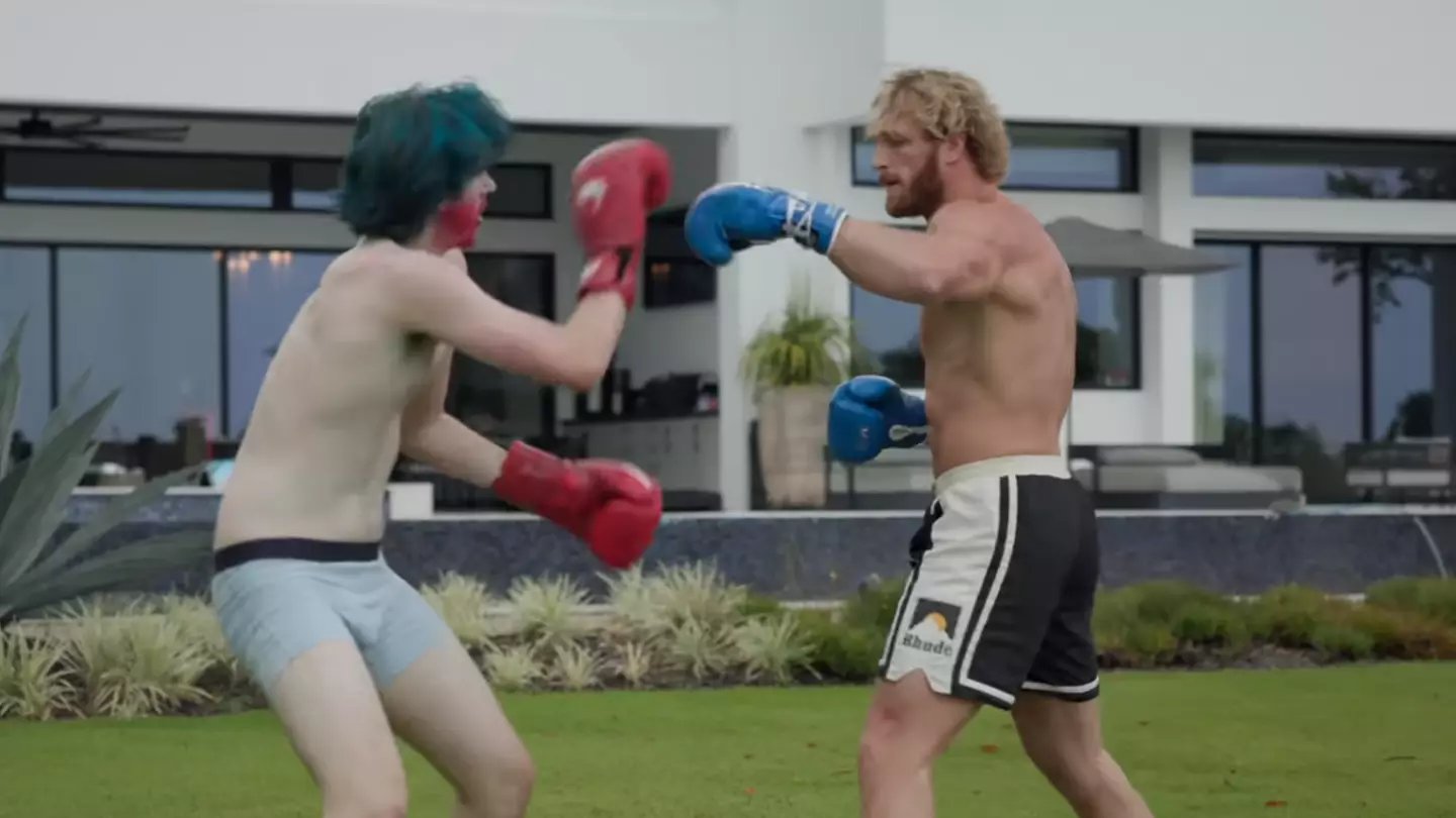 Logan Paul Knocks Out ‘Hater Who Turned Up At His House’ For Fight