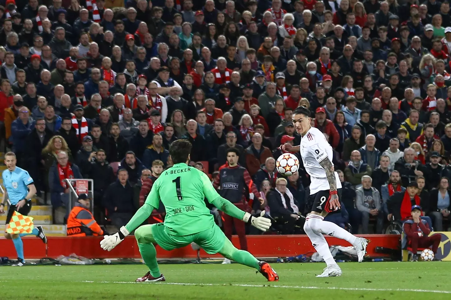 Darwin Nunez faces Liverpool in the Champions League |