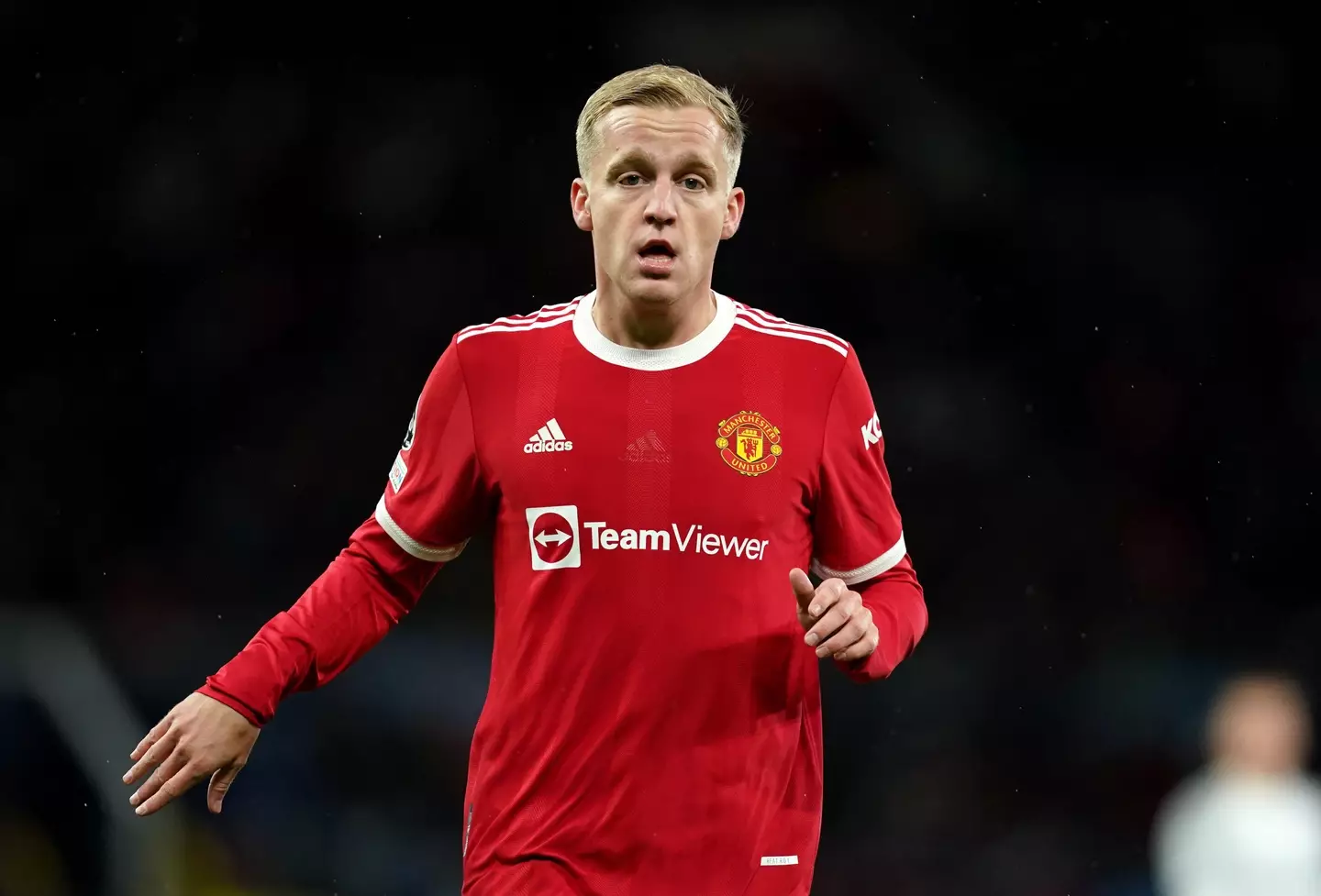 Van de Beek joined Everton on loan instead (Image: Alamy)