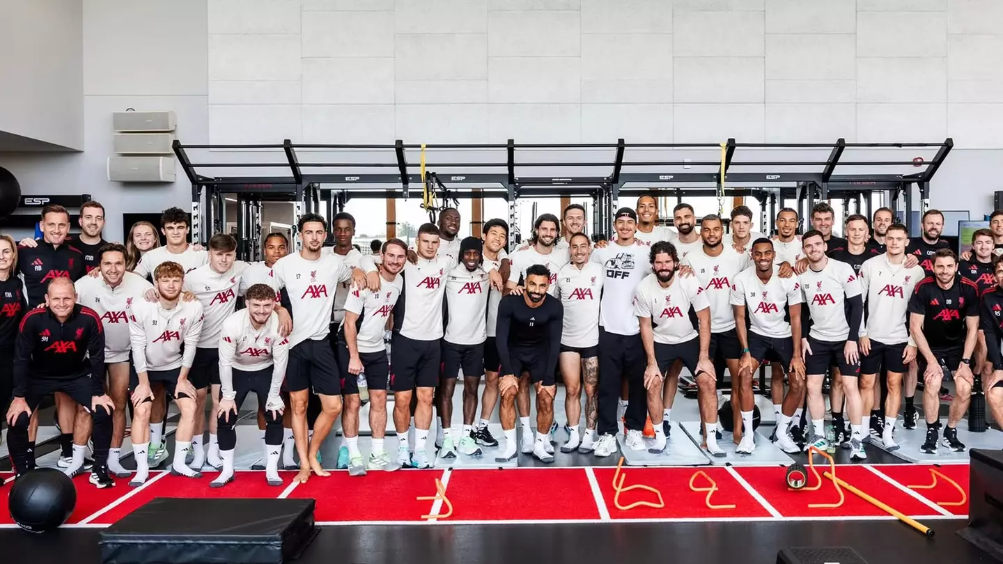 One Liverpool player was 'missing' from Darwin Nunez's goodbye photo