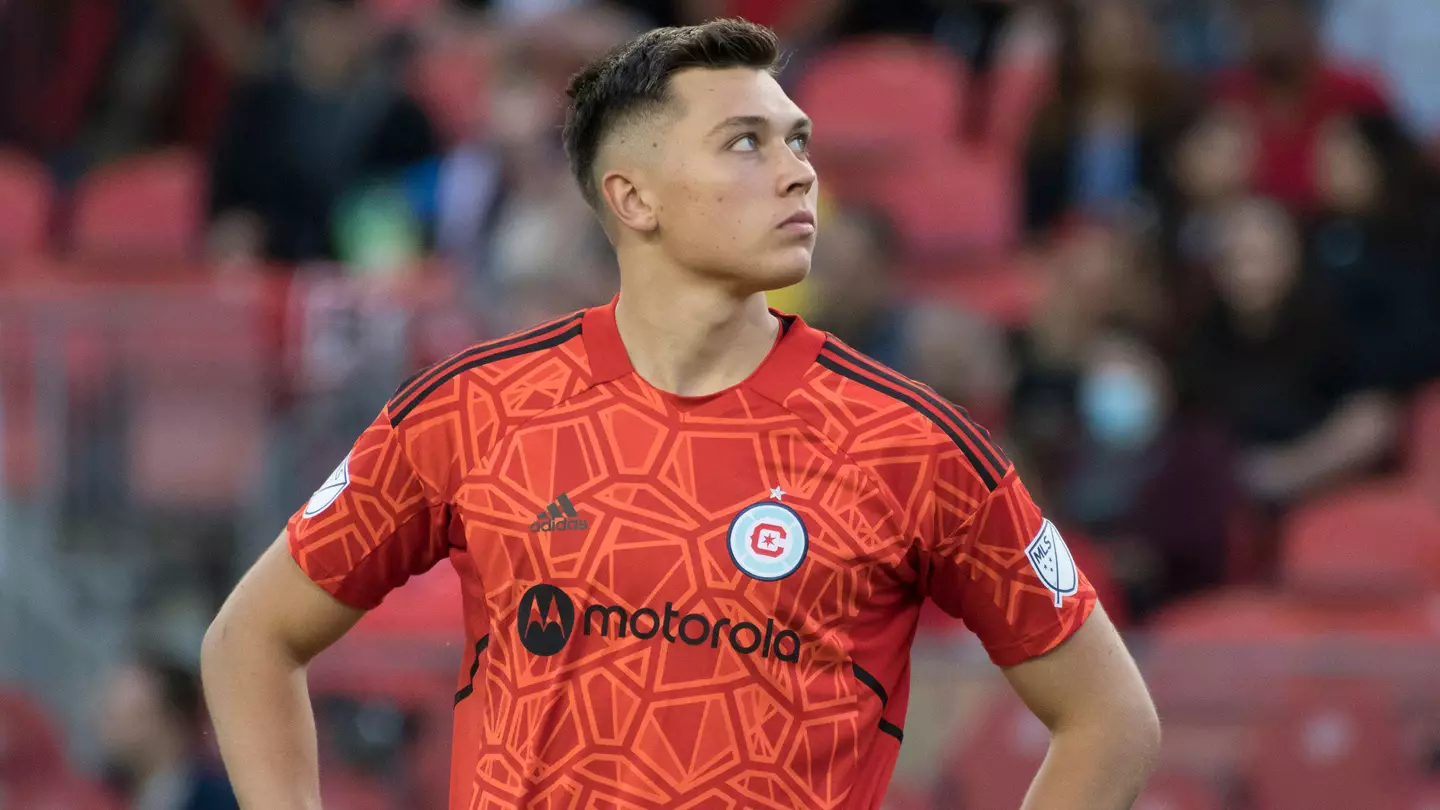 Gabriel Slonina in action for Chicago Fire. (Alamy)