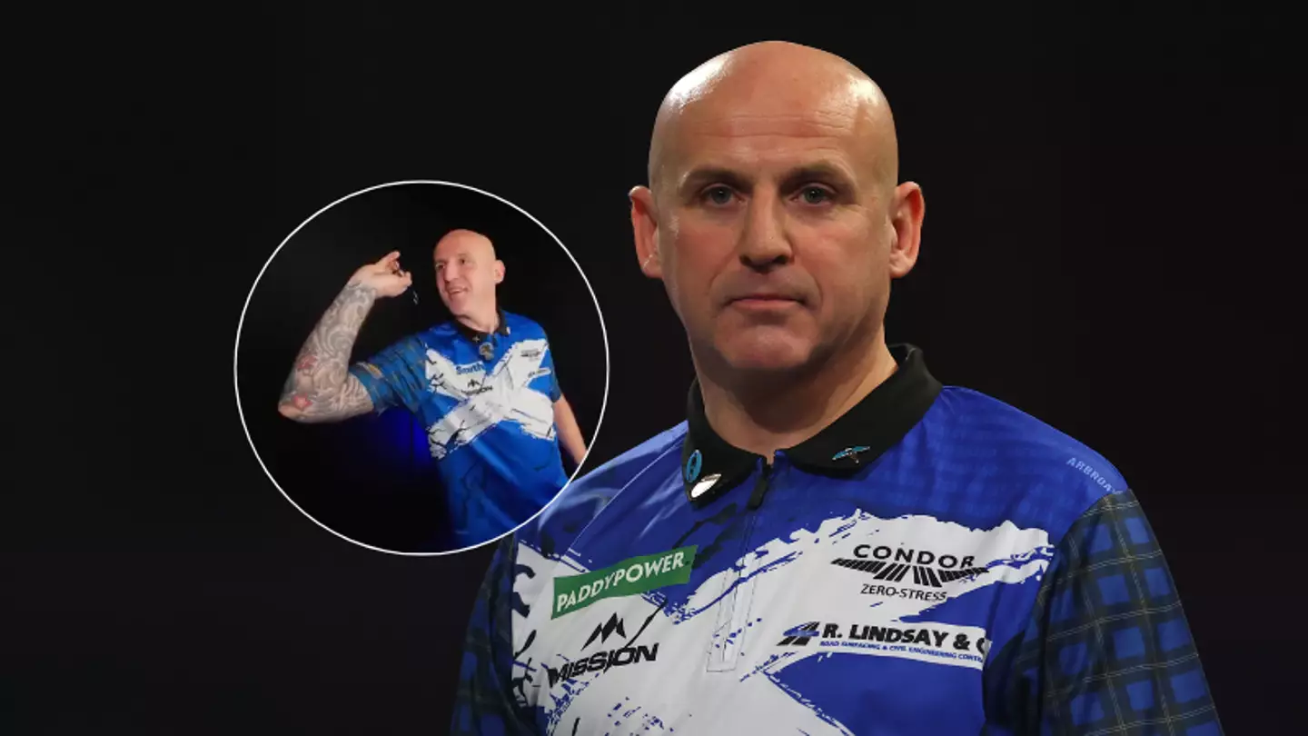 Stunning Footage Shows Darts Player Alan Soutar Using 'Illegal' Arrows