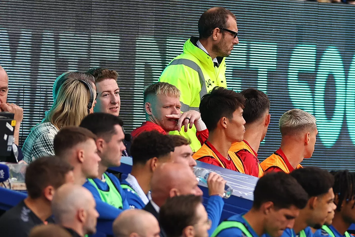 Aaron Ramsdale on the bench against Everton. Image: Getty 