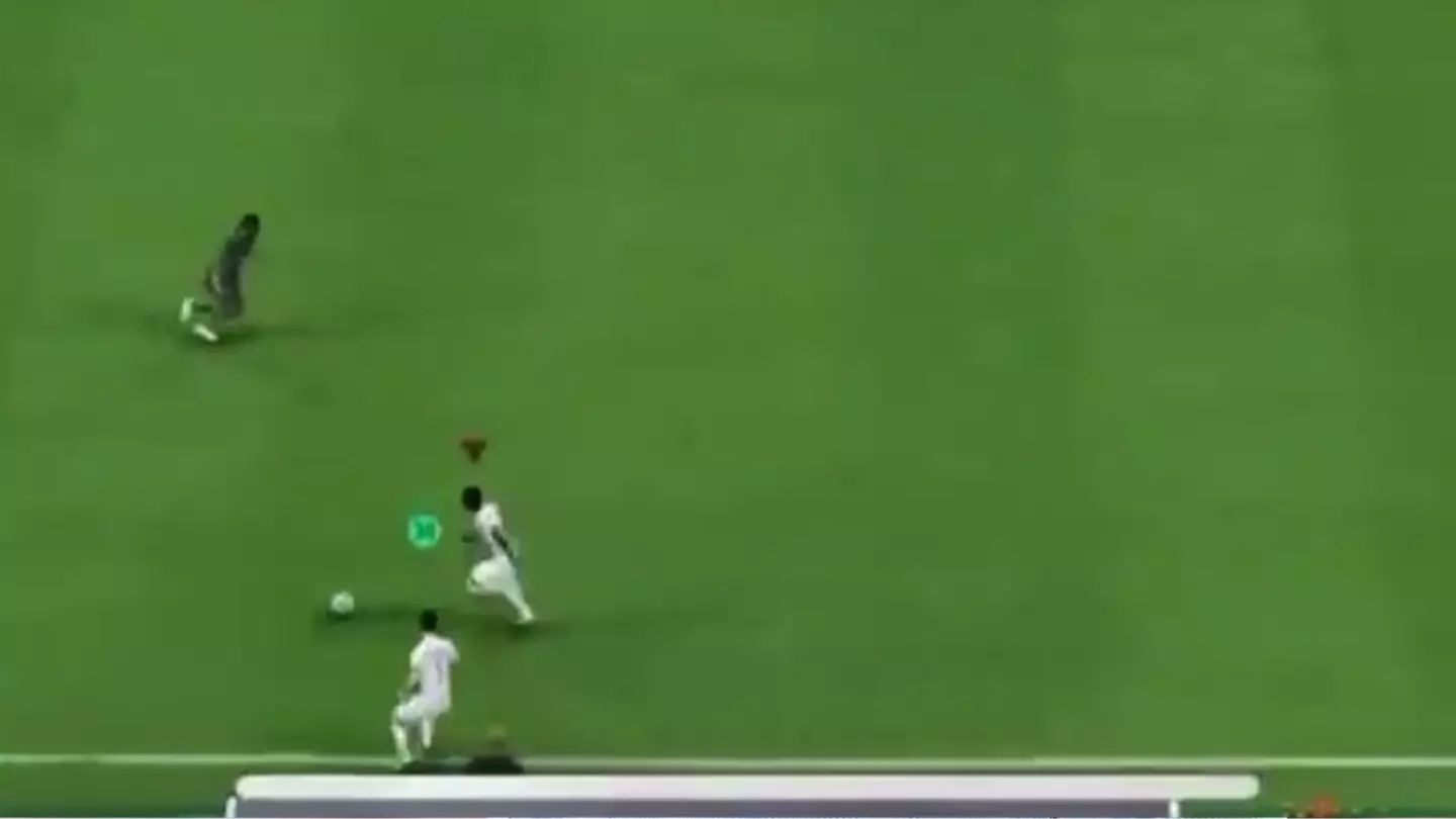 EA FC Fan's Genius Hack to make Players Run Faster