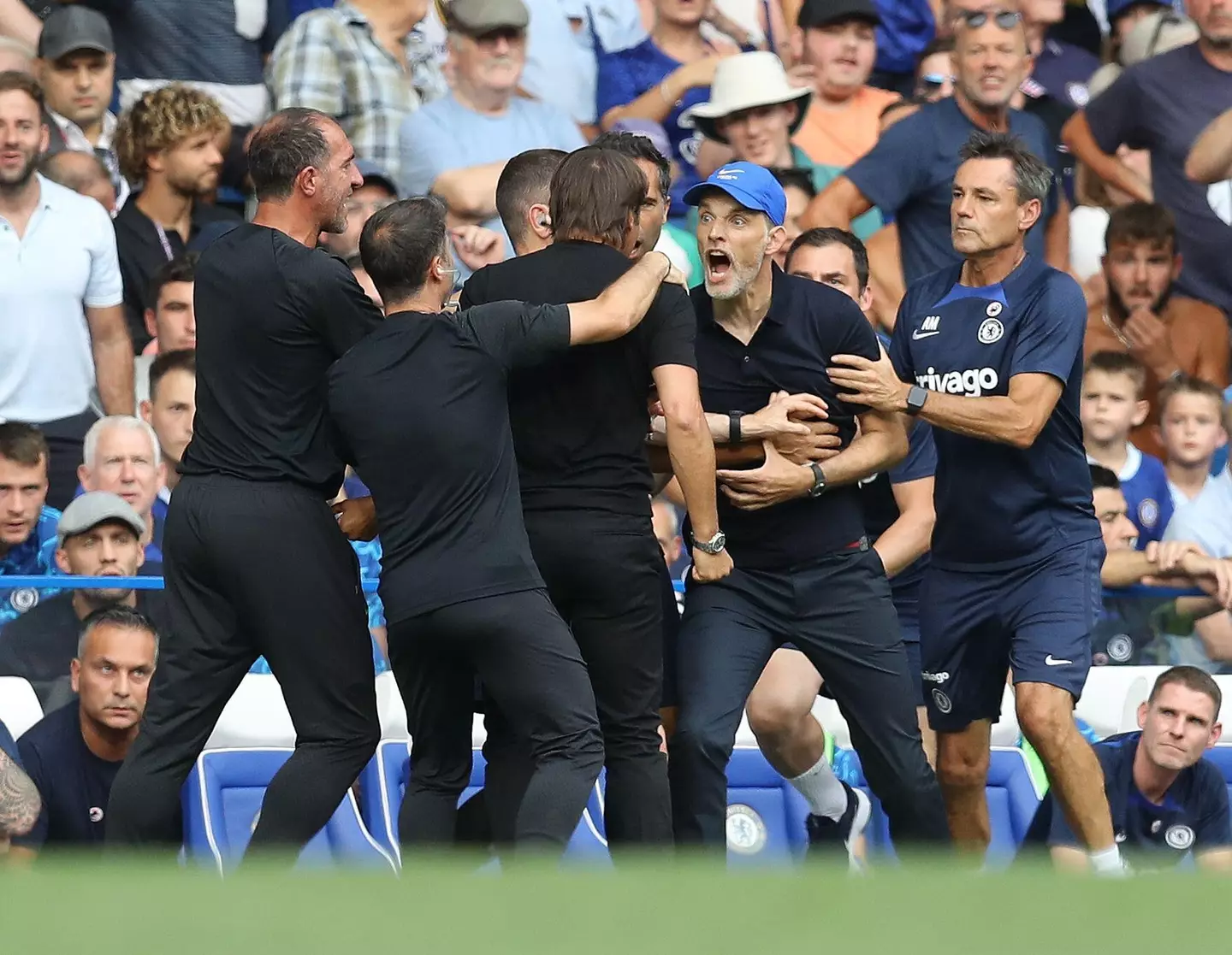 Thomas Tuchel, Manager of Chelsea and Antonio Conte, Manager of Tottenham Hotspur clash after Pierre-Emile Hojbjerg of Tottenham Hotspur scores to make it 1-1 during the Premier League match at Stamford Bridge, London. (Alamy)