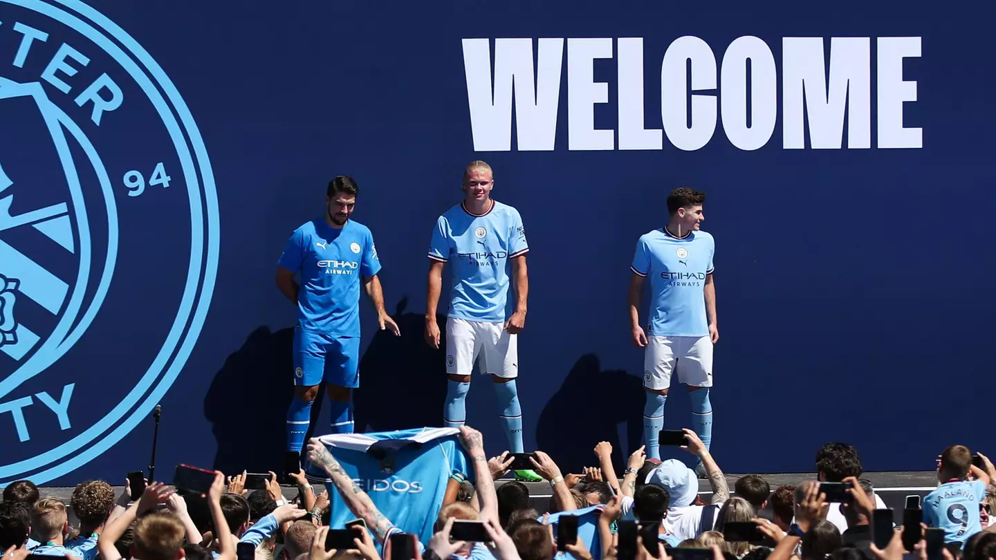 Erling Haaland, Stefan Ortega, and Julian Alvarez meet Manchester City fans. Sportimage / Alamy
