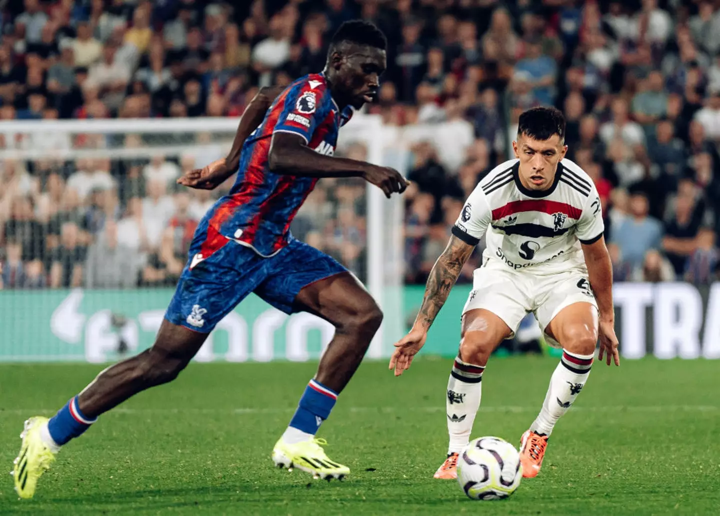 Lisandro Martinez in action for Man Utd against Crystal Palace -