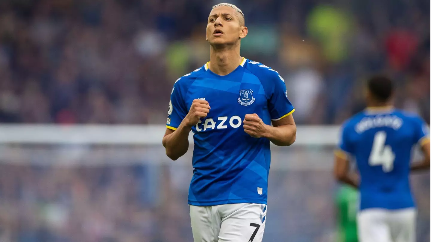 Arsenal and Spurs join Chelsea in the race for Richarlison. (Alamy)