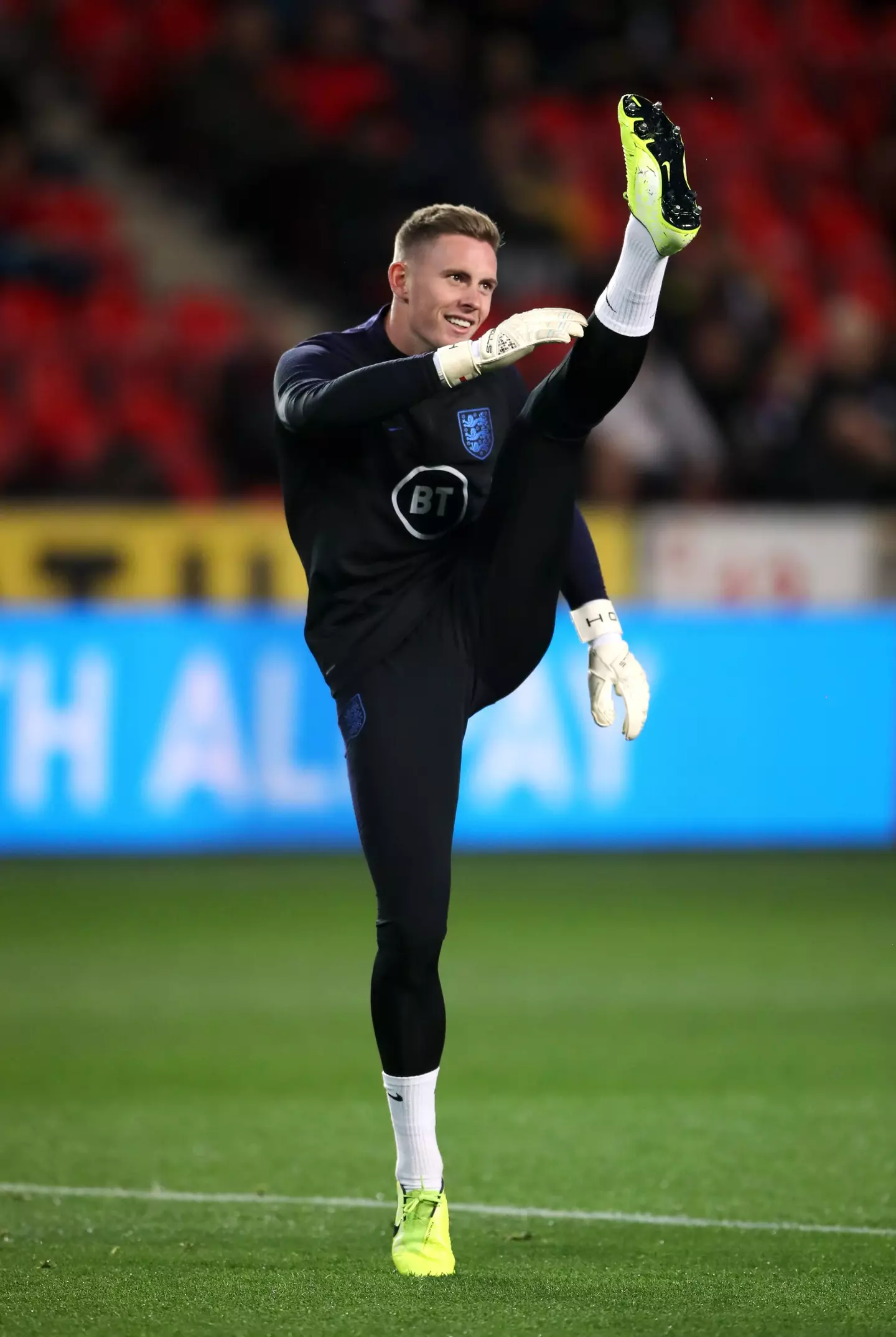 Dean Henderson with England (Alamy)