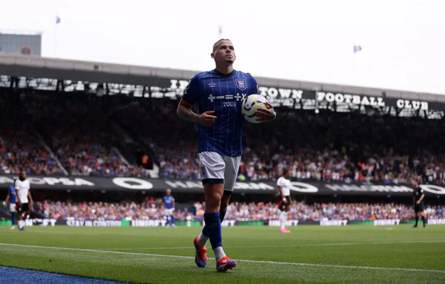 Kalvin Phillips will be hoping he can return to form at Ipswich (Credit:Getty)