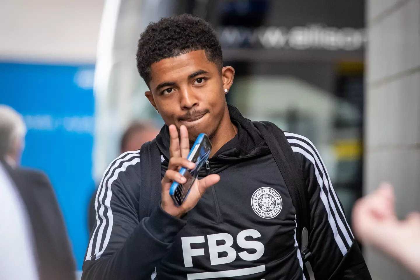 Wesley Fofana #3 of Leicester City waves to the supporters. (Alamy)