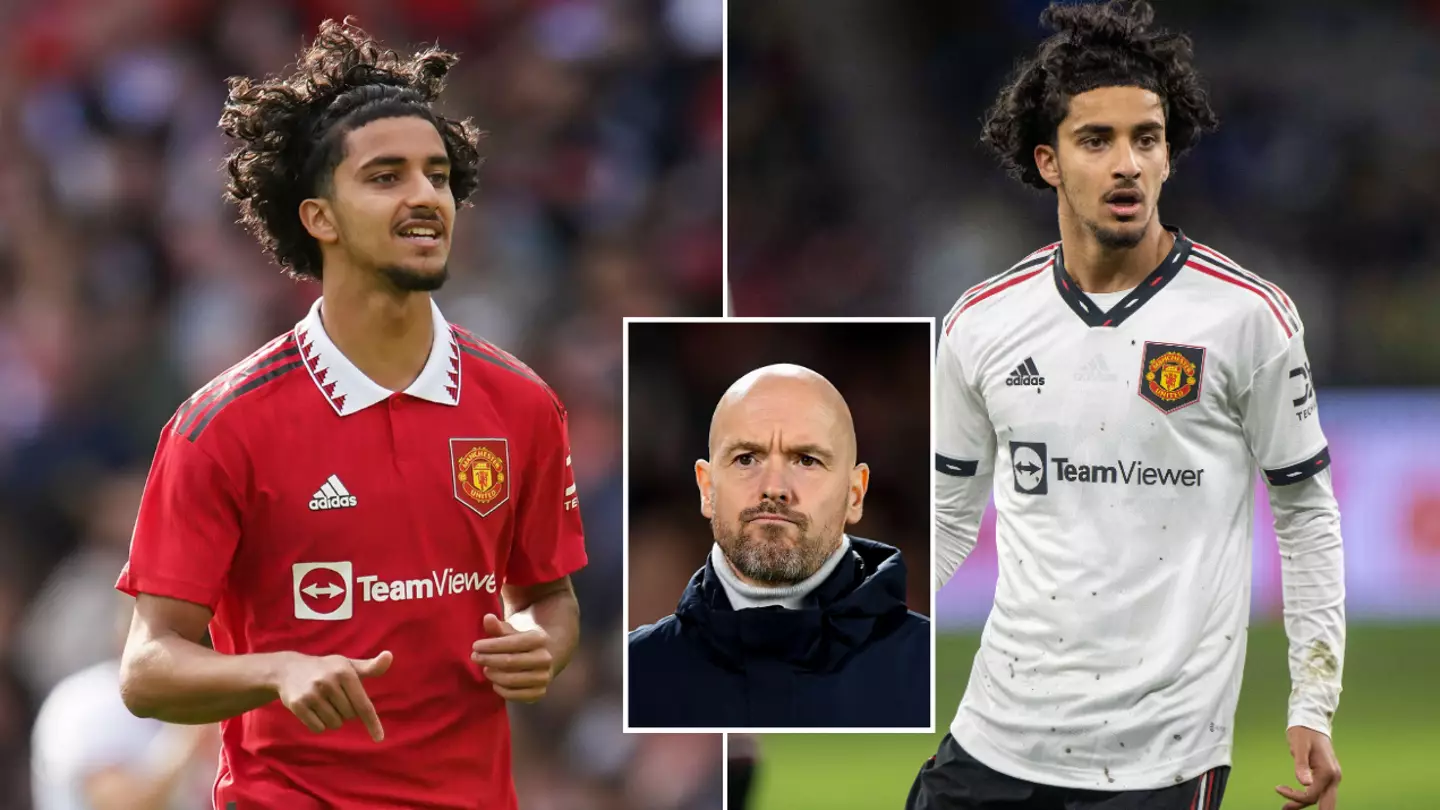 Zidane Iqbal responds to Man Utd fan about controversial transfer which has angered supporters