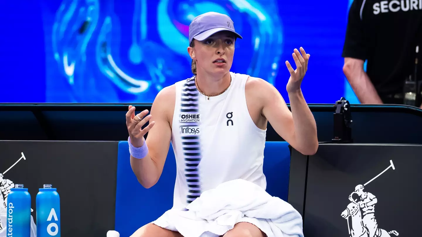 Iga Swiatek Takes Drastic Action After 'Wardrobe Malfunction' Mid-Match
