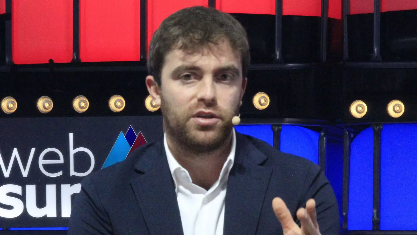 Fabrizio Romano Drops Liverpool Transfer Update - Fans May Be Worried