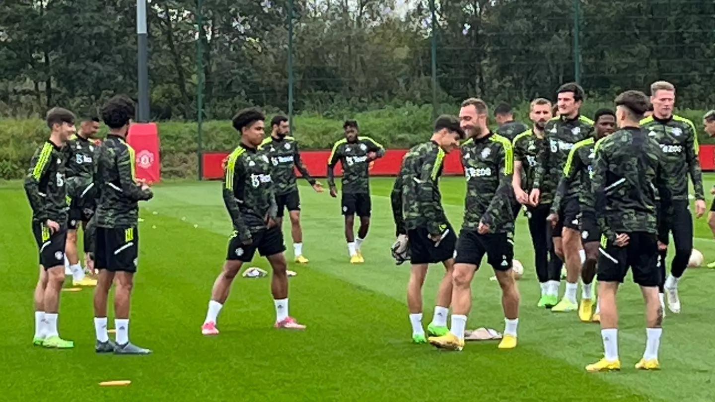 Three Manchester United stars not present at training as two youngsters step in before Europa League fixture
