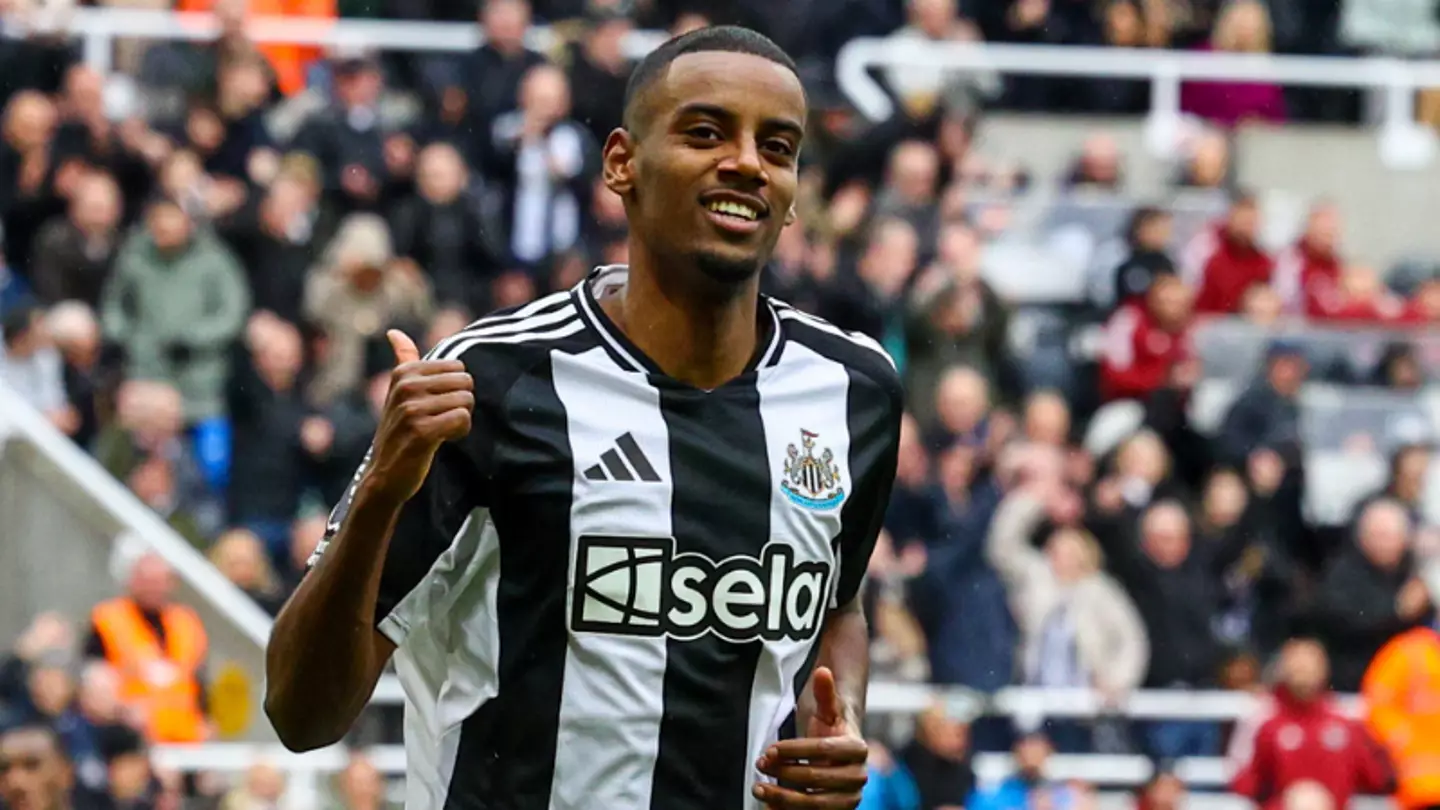 Respected journalist reveals Alexander Isak's 'true' price tag and it changes everything for Liverpool