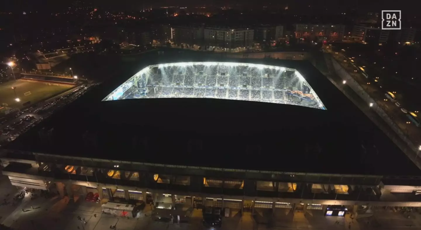 La Liga's broadcast refused to show the protest. Image: La Liga/DAZN
