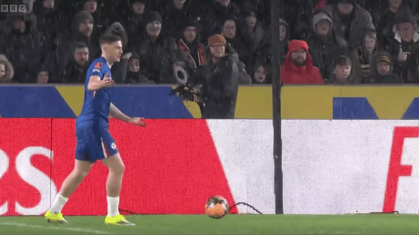 Liam Delap 'Celebrates' Scoring For Chelsea Before Instantly Missing Open Goal