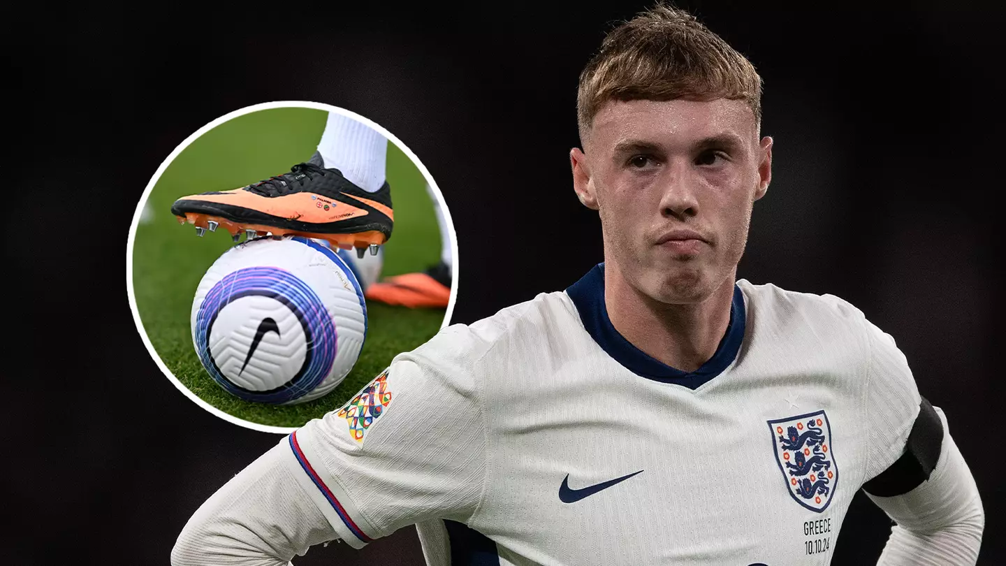 Cole Palmer wears the flag of a different country on his boots when playing for England