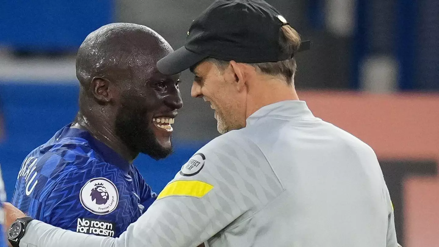 Thomas Tuchel and Romelu Lukaku share a joke. (Alamy)