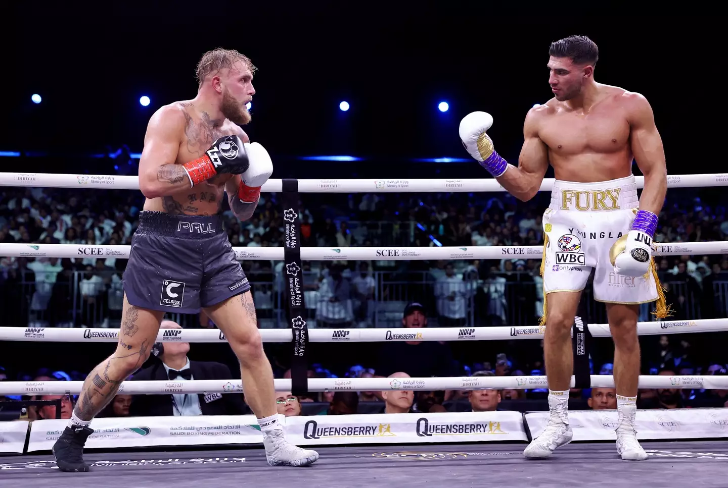 Tommy Fury and Jake Paul during their fight. Image: Getty 