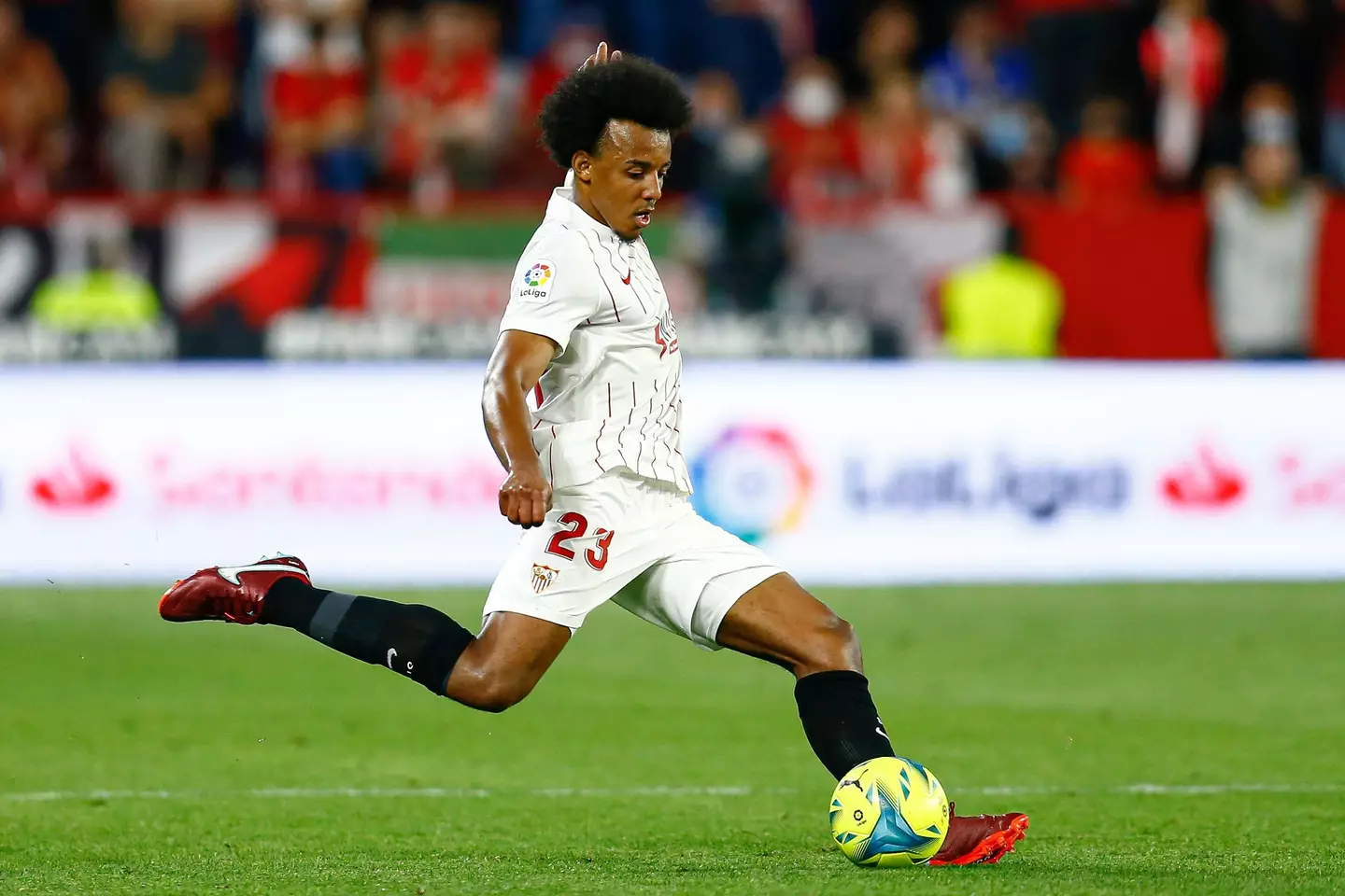 Jules Kounde of Sevilla FC during the La Liga match between Sevilla FC and Cadiz CF. (Alamy)